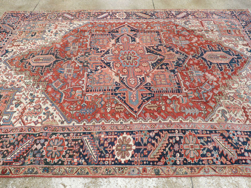 Vintage Persian Heriz Carpet, No.22066 - Staging