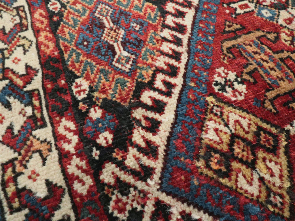 Antique Persian Qashqai Rug, No.22076 - Staging