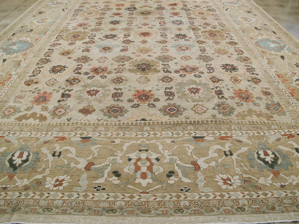 Antique Persian Mahal Carpet, No.22091 - Staging