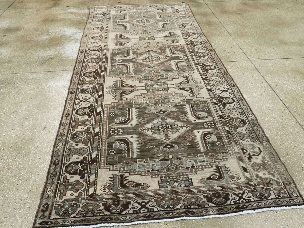 Vintage Persian Malayer Rug, No.22110 - Staging