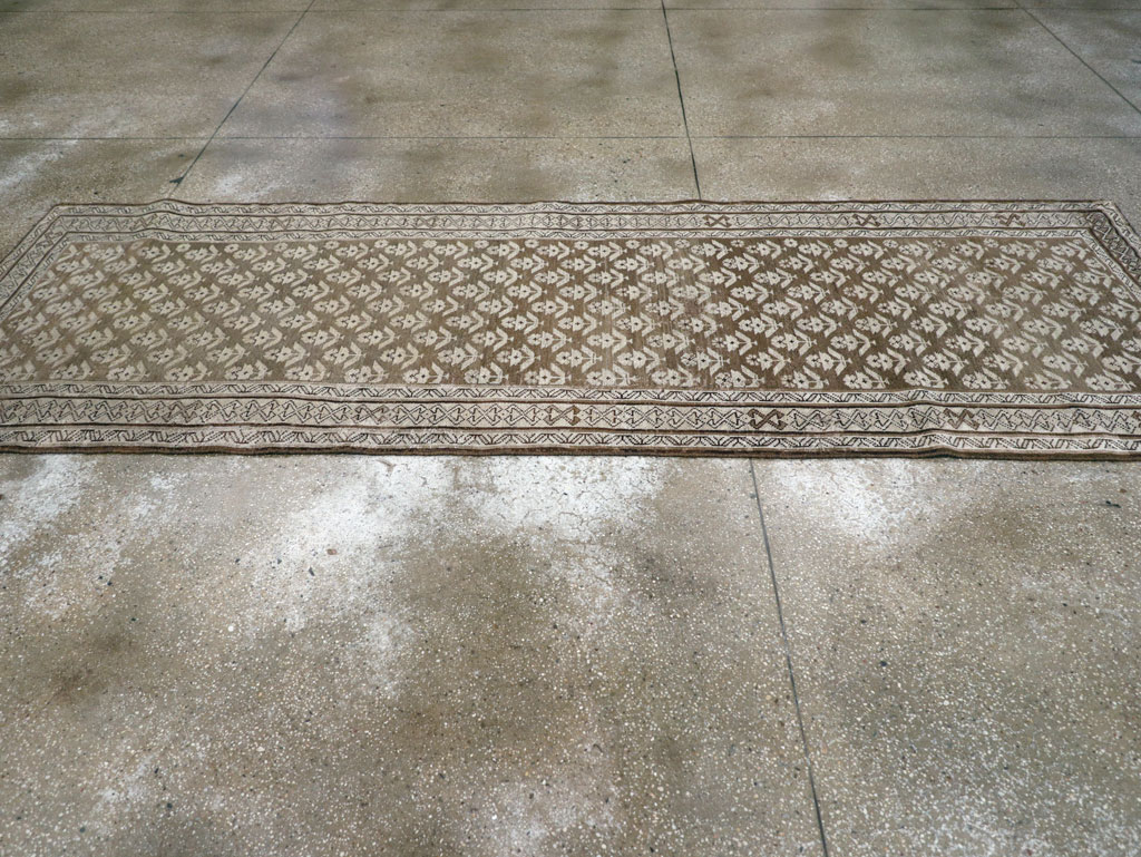 Vintage Persian Kurdish Runner, No.22128 - Staging