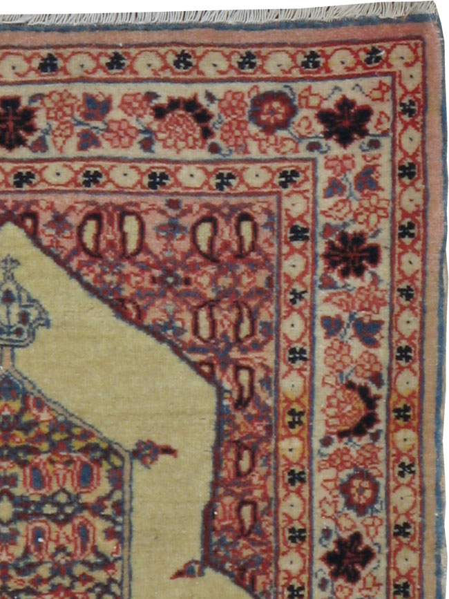 Antique Persian Tabriz Hagi Jilili Rug, No.22130 - Staging