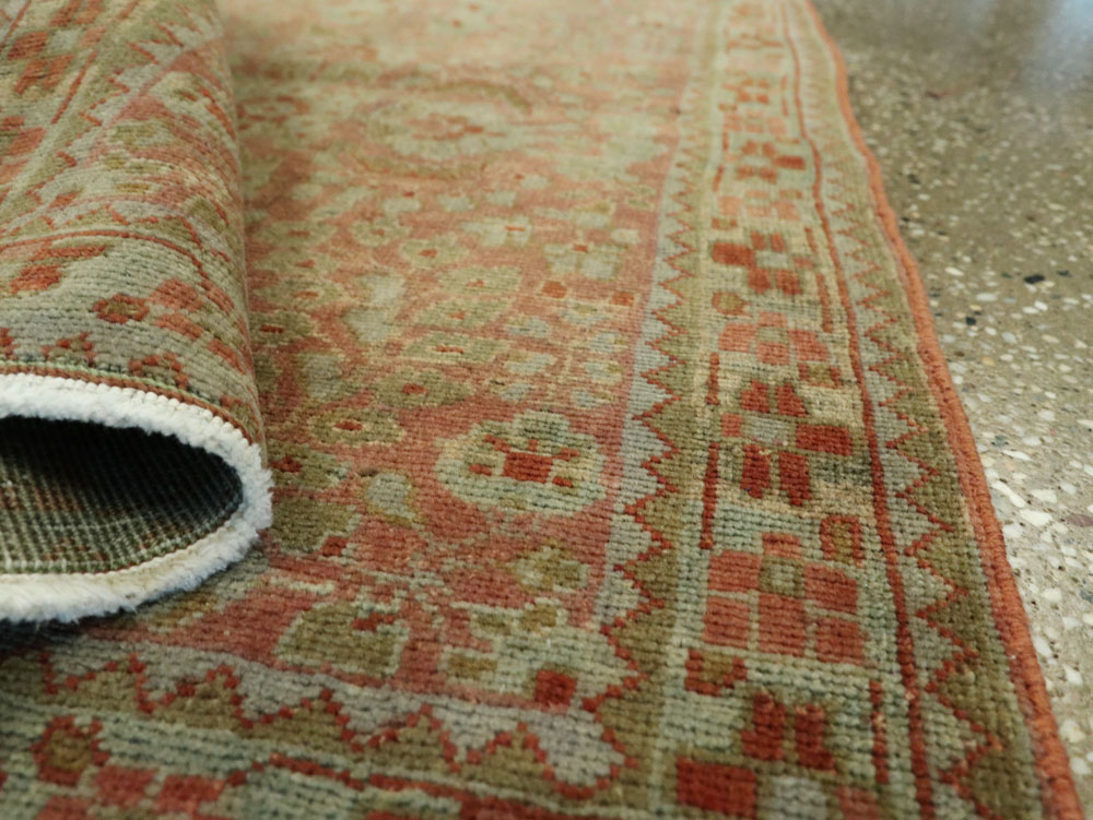 Antique Persian Sarouk Rug, No.22134 - Staging