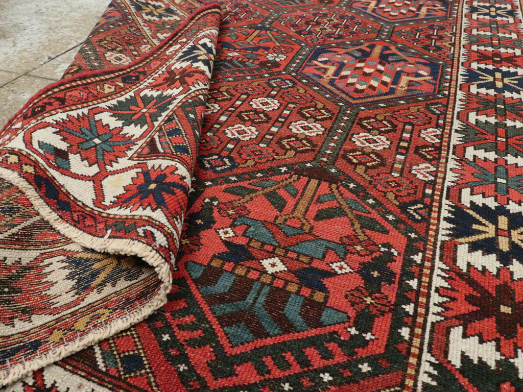 Vintage Persian Bakhtiari Rug, No.22139 - Staging