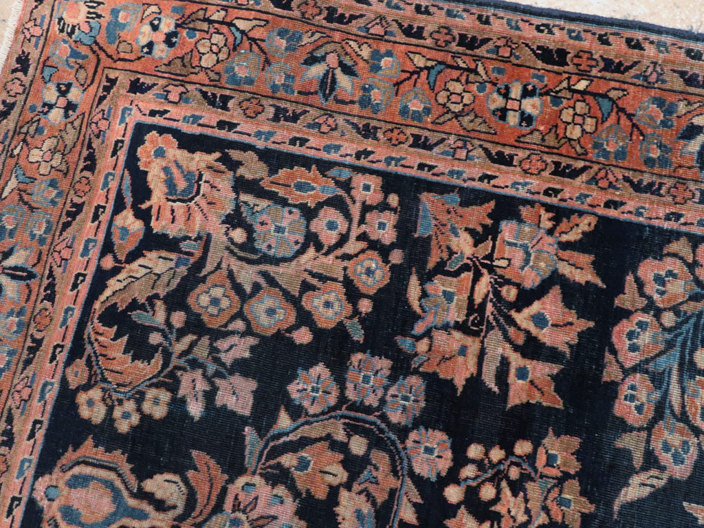 Vintage Persian Sarouk Rug, No.22161 - Staging