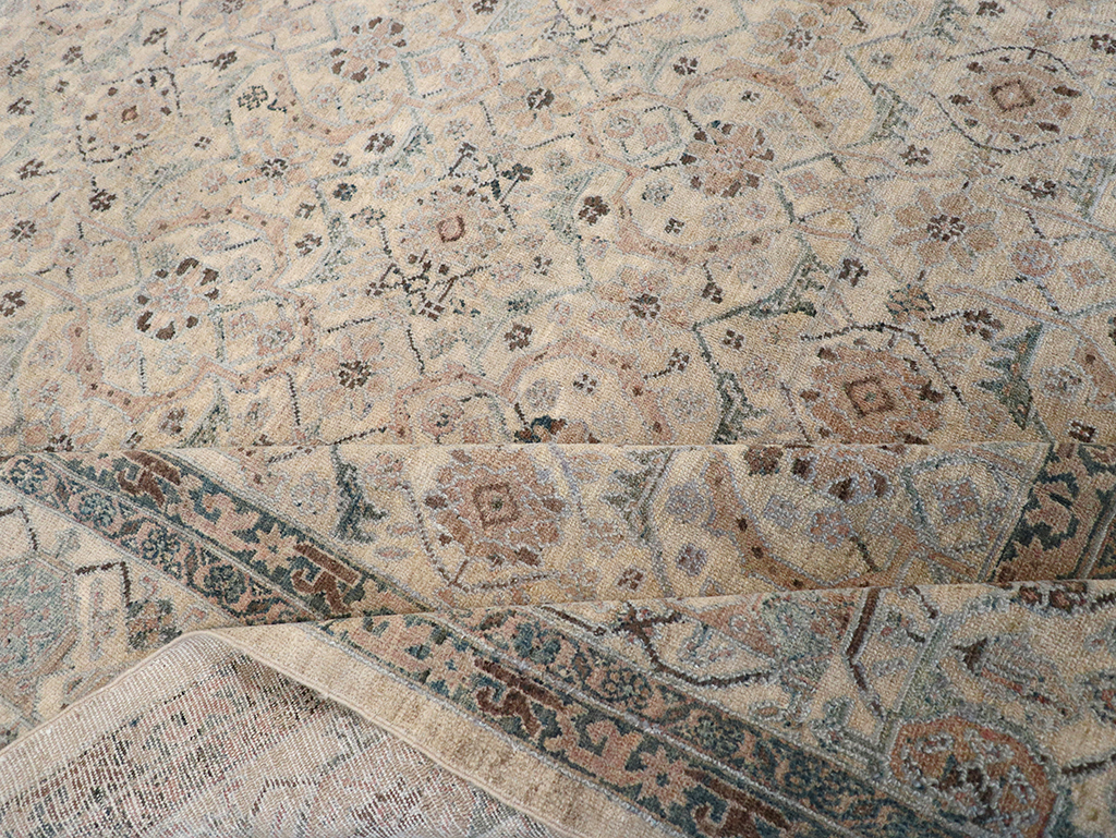 Antique Persian Bibikabad Carpet, No.22168 - Staging