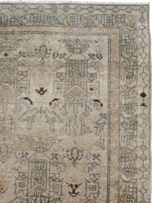 Vintage Persian Malayer Rug, No.22195 - Staging