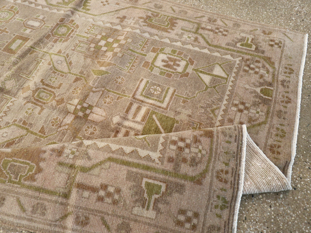 Vintage Persian Malayer Rug, No.22217 - Staging