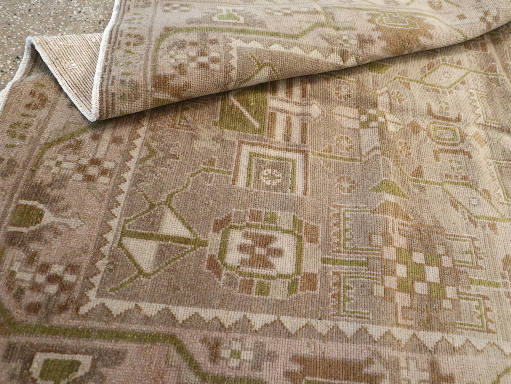 Vintage Persian Malayer Rug, No.22217 - Staging