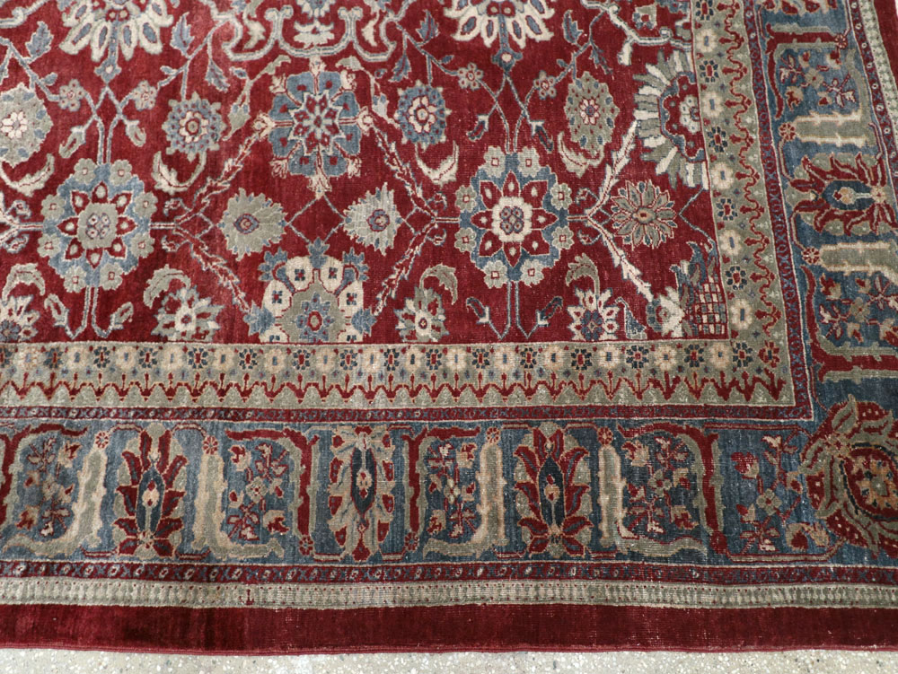 Antique Persian Mahal Carpet, No.22239 - Staging