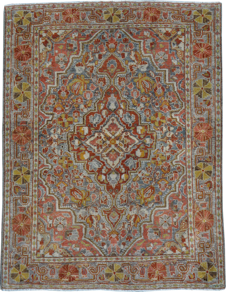 Antique Persian Sarouk Rug, No.22275 - Staging