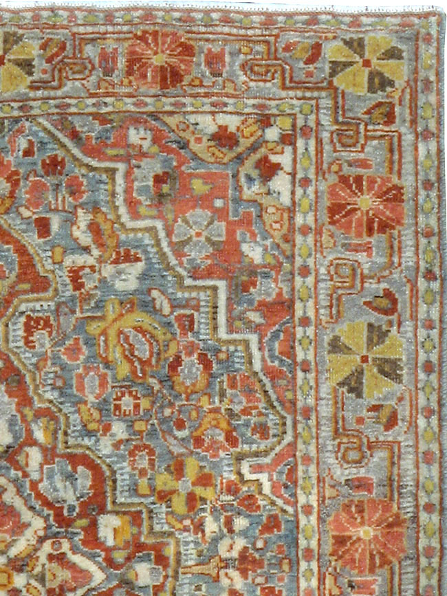 Antique Persian Sarouk Rug, No.22275 - Staging