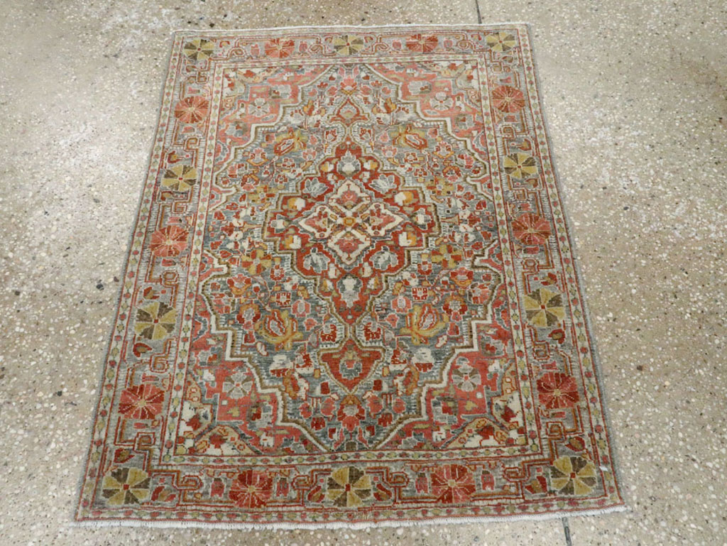 Antique Persian Sarouk Rug, No.22275 - Staging
