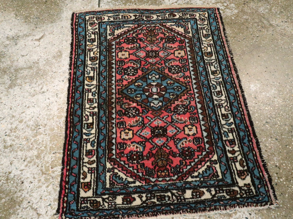 Vintage Persian Hamadan Rug, No.22284 - Staging