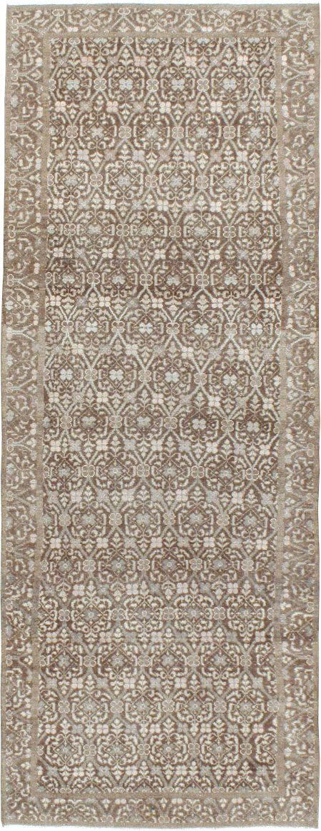 Vintage Persian Malayer Rug, No.22312 - Staging