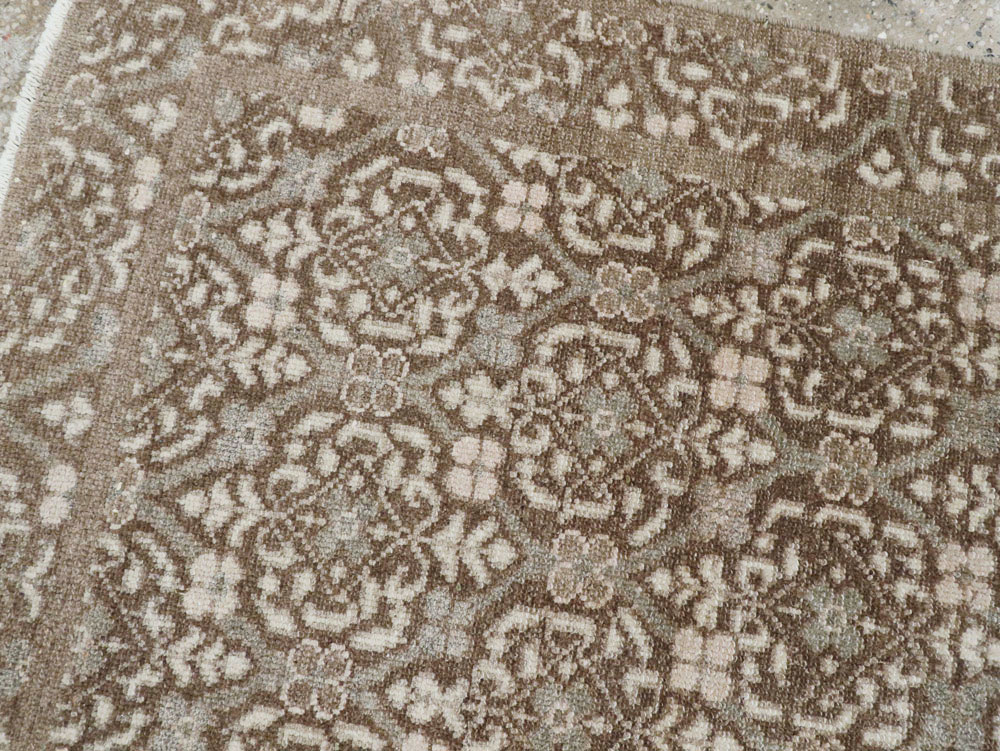 Vintage Persian Malayer Rug, No.22312 - Staging