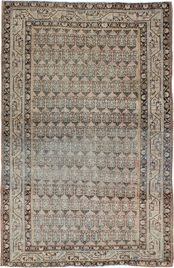 Vintage Persian Mahal Rug, No.22315 - Staging