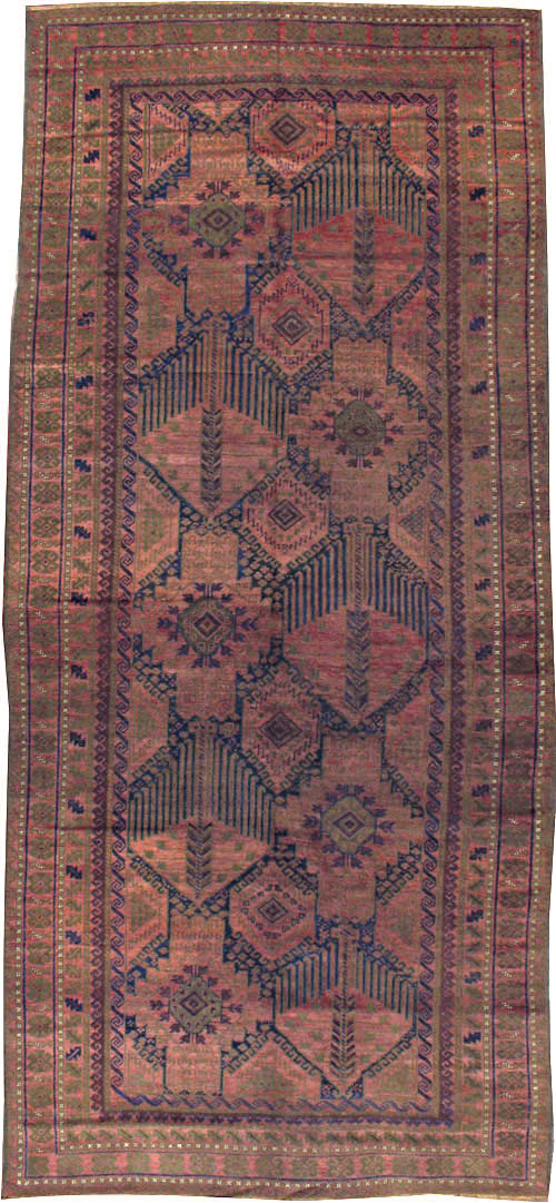 Antique Persian Baluch Carpet, No.22330 - Staging