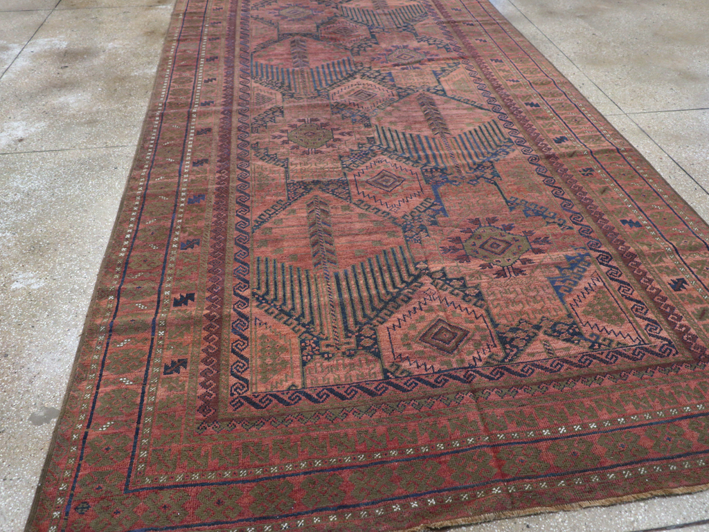 Antique Persian Baluch Carpet, No.22330 - Staging