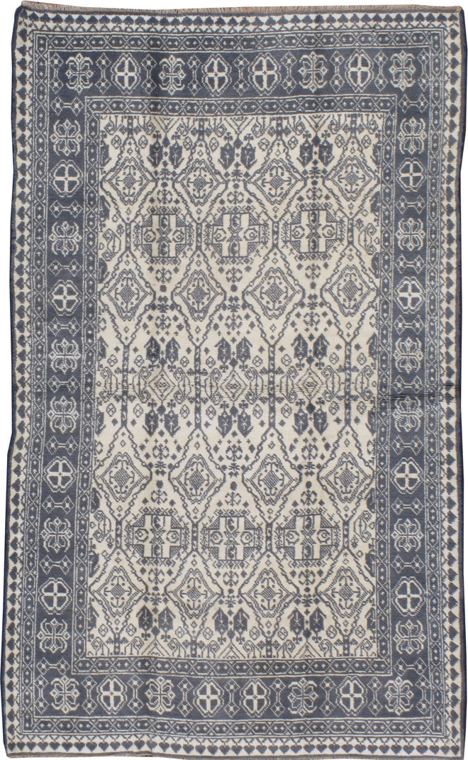 Vintage Indian Cotton Agra Rug, No.22334 - Staging