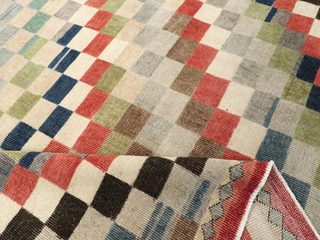 Vintage Turkish Anatolian Carpet, No.22373 - Staging