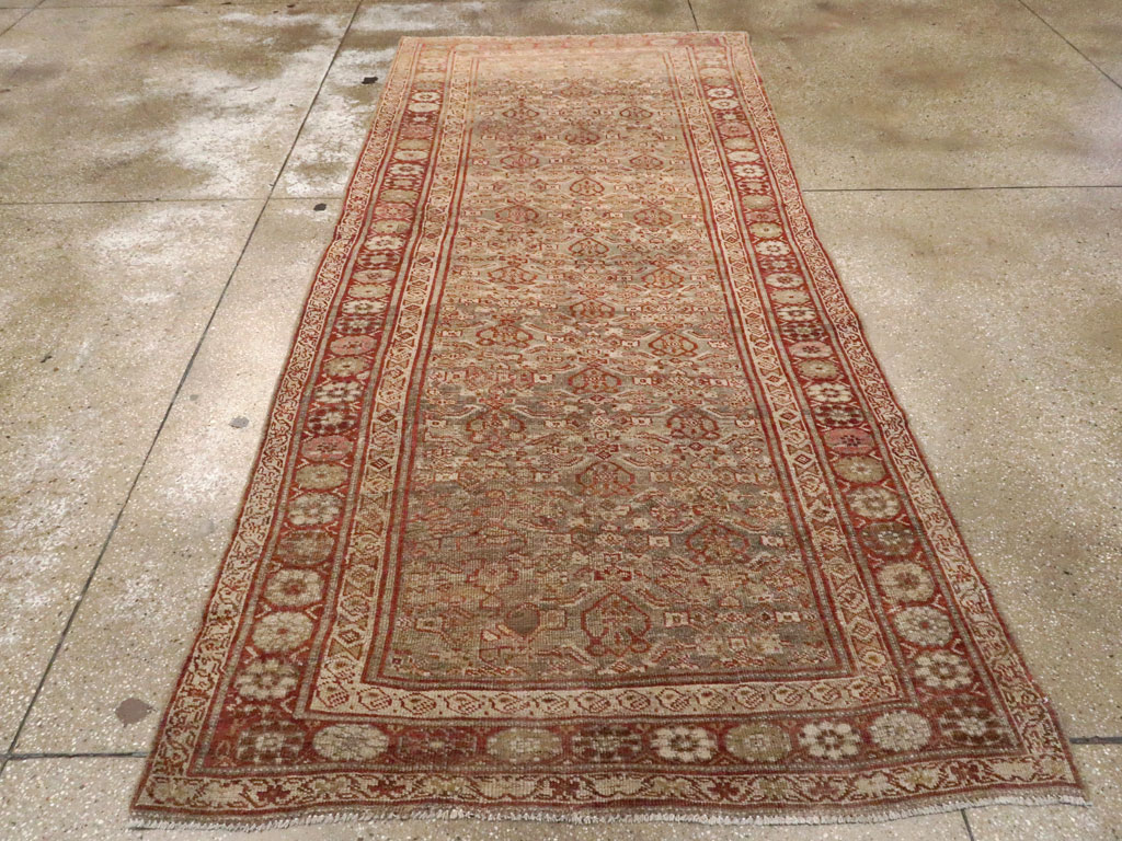 Antique Persian Kurd Bidjar Rug, No.22382 - Staging