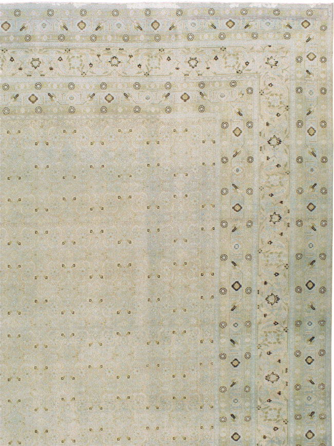 Antique Persian Tabriz Carpet, No.22397 - Staging