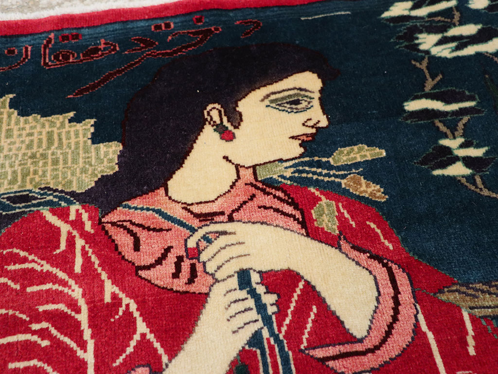 Vintage Persian Mahal Pictorial Rug, No.22402 - Staging