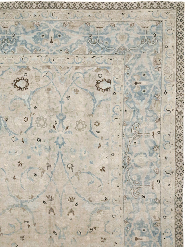 Antique Persian Tabriz Carpet, No.22407 - Staging