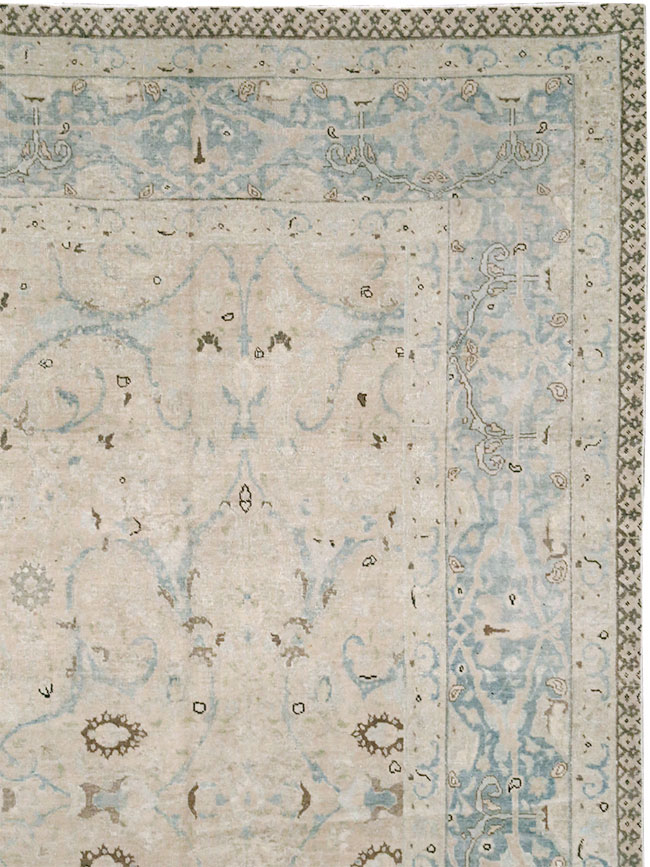 Antique Persian Tabriz Carpet, No.22407 - Staging