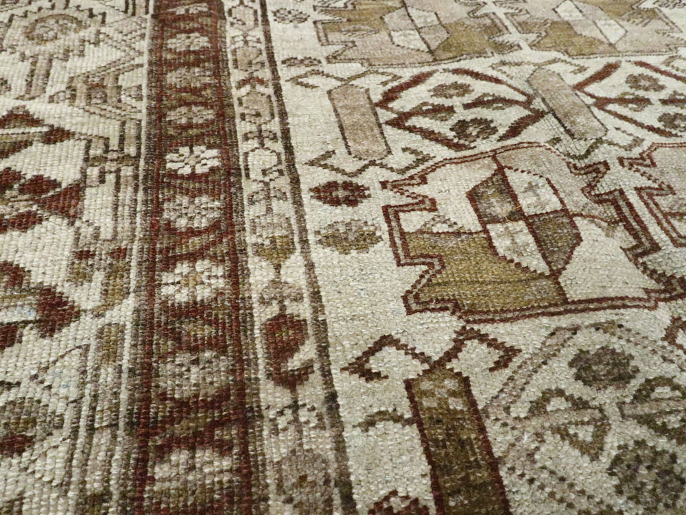 Antique Persian Kurd Bidjar Rug, No.22423 - Staging