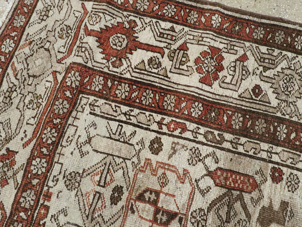 Antique Persian Kurd Bidjar Rug, No.22423 - Staging