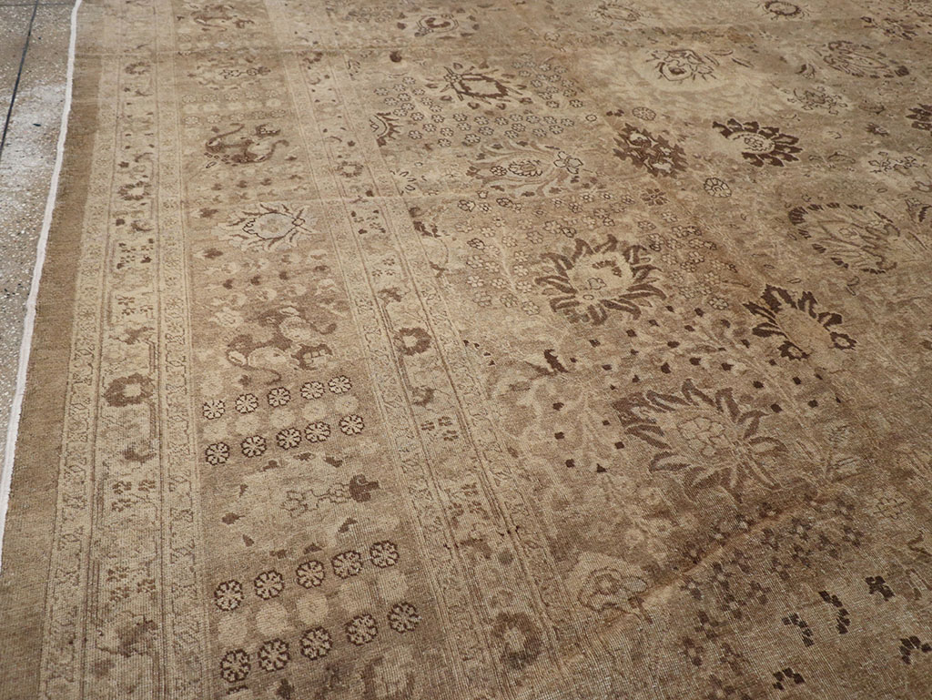 Antique Persian Tabriz Carpet, No.22431 - Staging