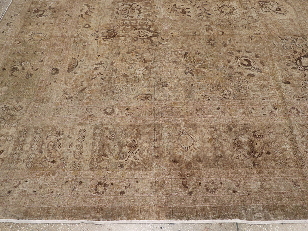 Antique Persian Tabriz Carpet, No.22431 - Staging