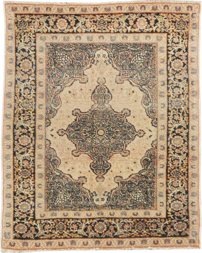 Antique Persian Tabriz Hagi Jalili Rug, No.22440 - Staging