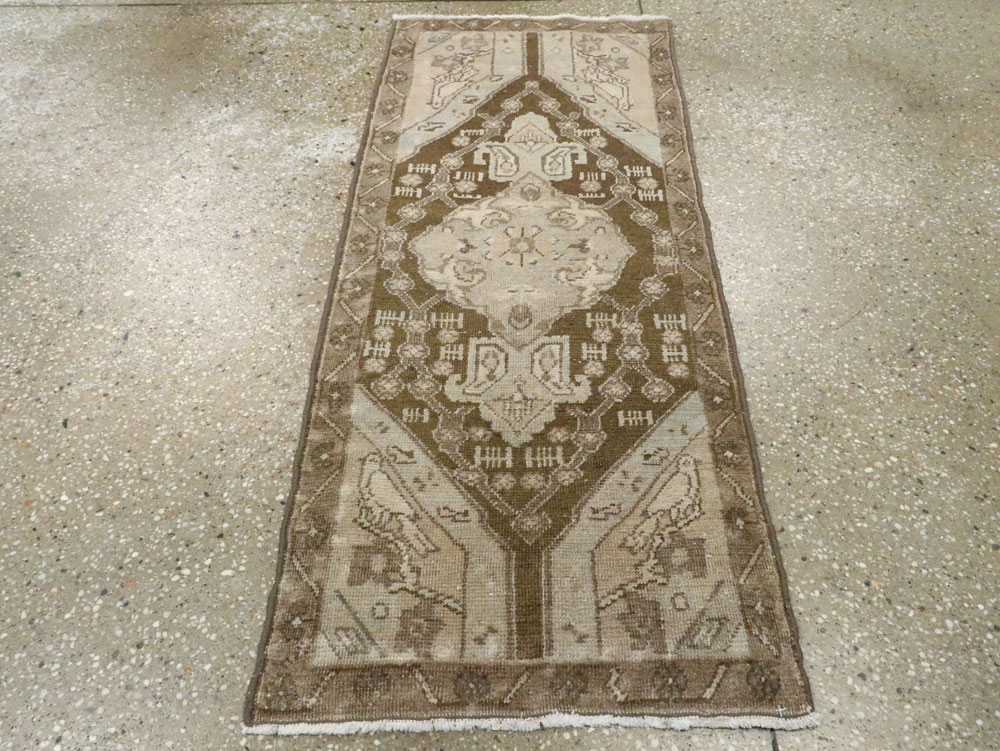 Vintage Persian Malayer Rug, No.22454 - Staging