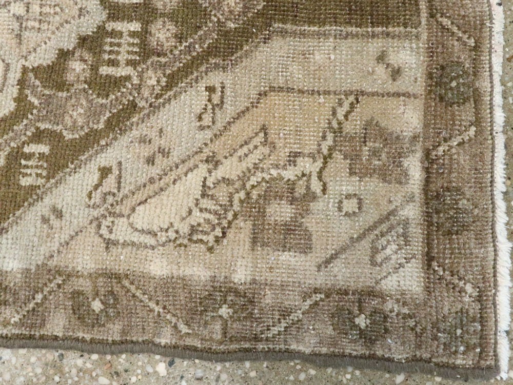 Vintage Persian Malayer Rug, No.22454 - Staging