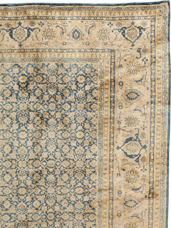 Antique Persian Mahal Carpet, No.22475 - Staging