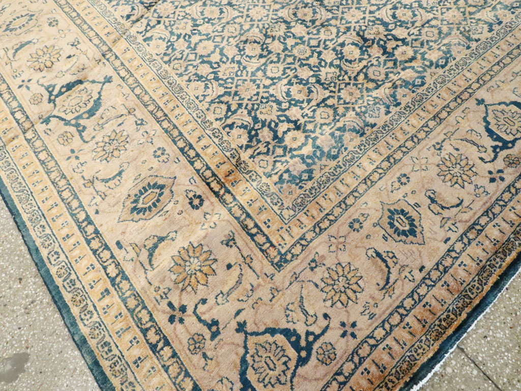 Antique Persian Mahal Carpet, No.22475 - Staging