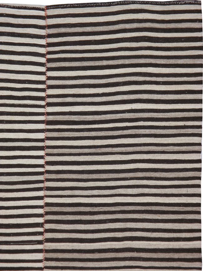 Vintage Persian Flatweave Kilim Gallery Rug, No.22485 - Staging