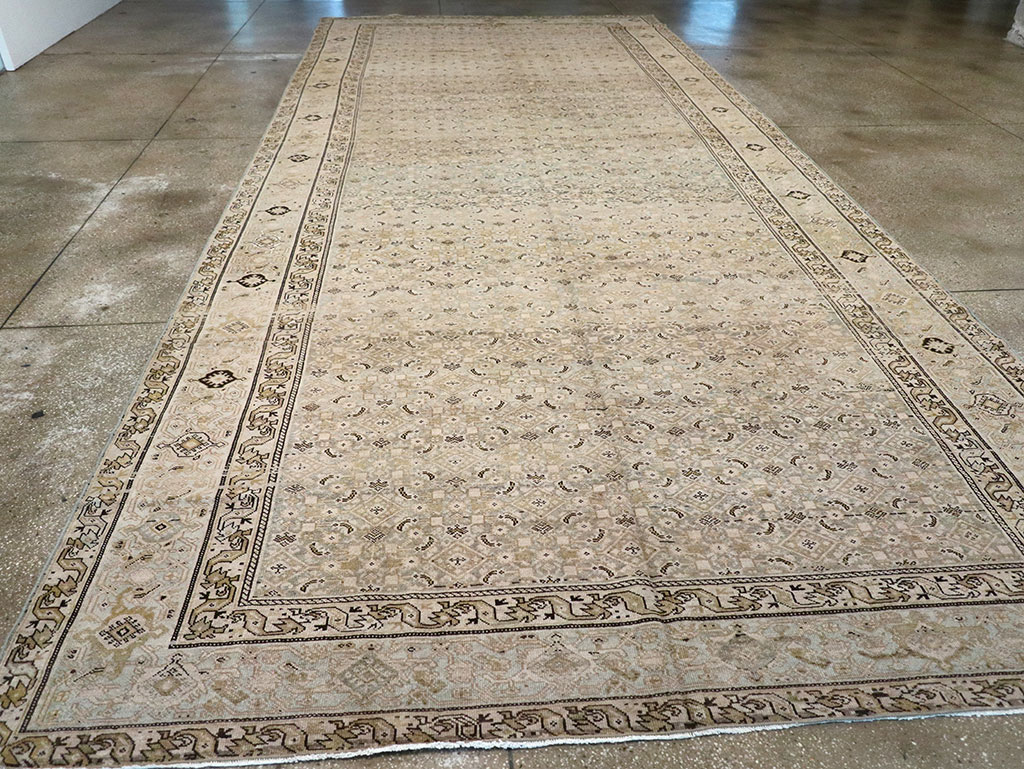 Vintage Persian Malayer Carpet, No.22494 - Staging