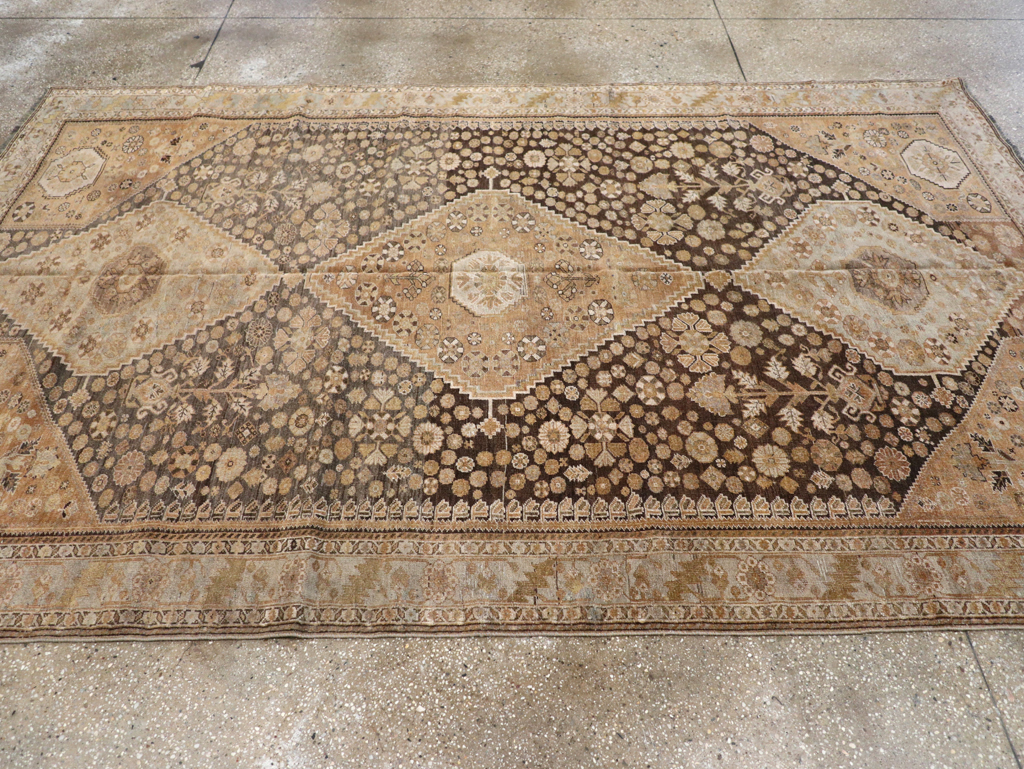 Antique Persian Shiraz Rug, No.22496 - Staging