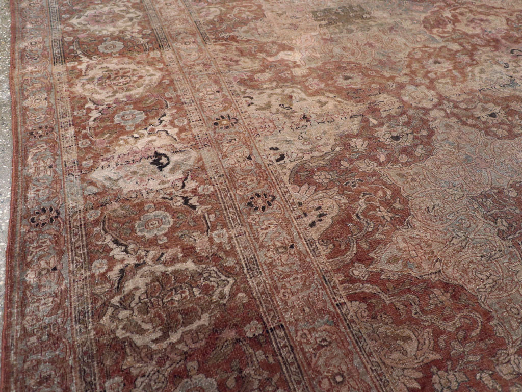 Antique Persian Isfahan Carpet, No.22505 - Staging