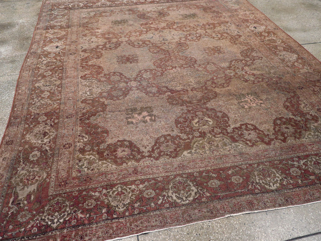 Antique Persian Isfahan Carpet, No.22505 - Staging