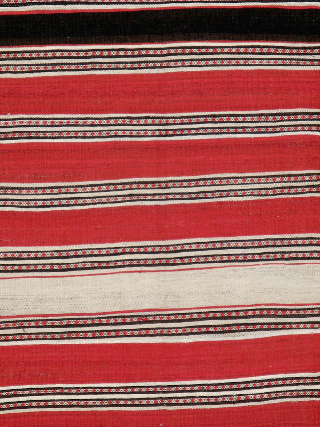 Vintage Persian Flat-weave Kilim, No.22508 - Staging