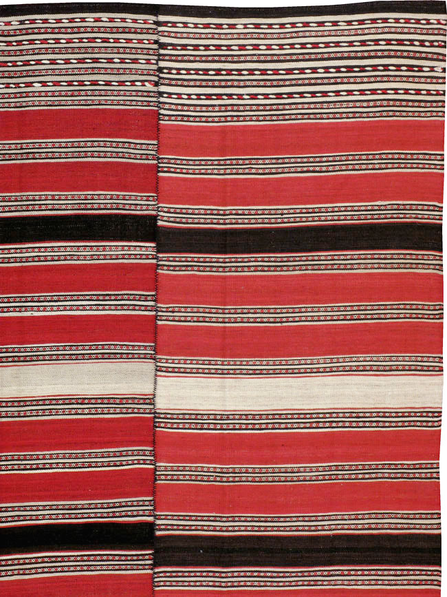 Vintage Persian Flat-weave Kilim, No.22508 - Staging