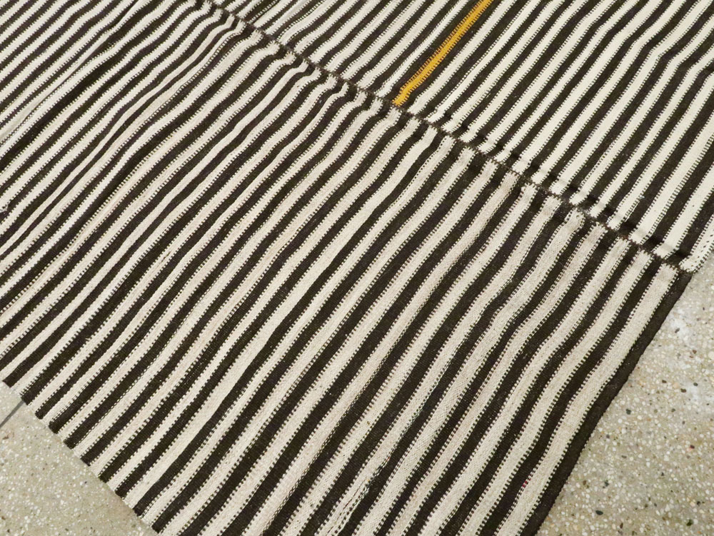 Vintage Persian Flatweave Kilim, No.22509 - Staging