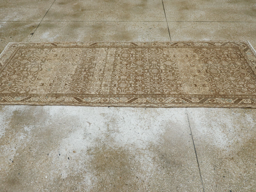 Vintage Persian Malayer Rug, No.22520 - Staging