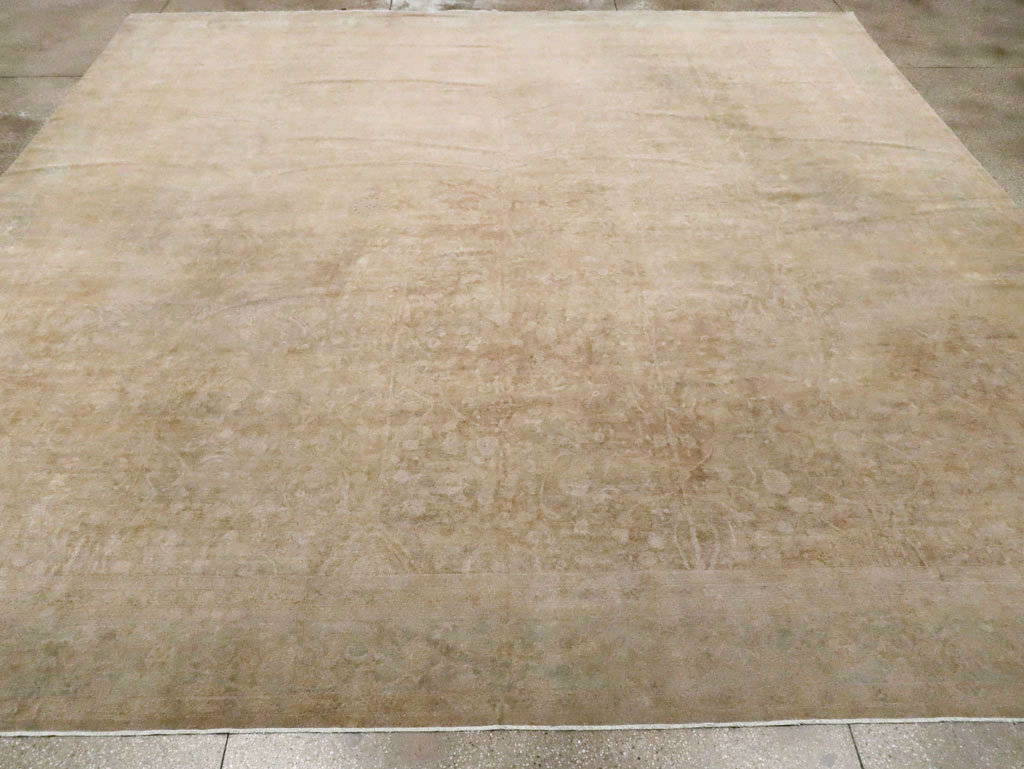 Antique Indian Lahore Carpet, No.22526 - Staging