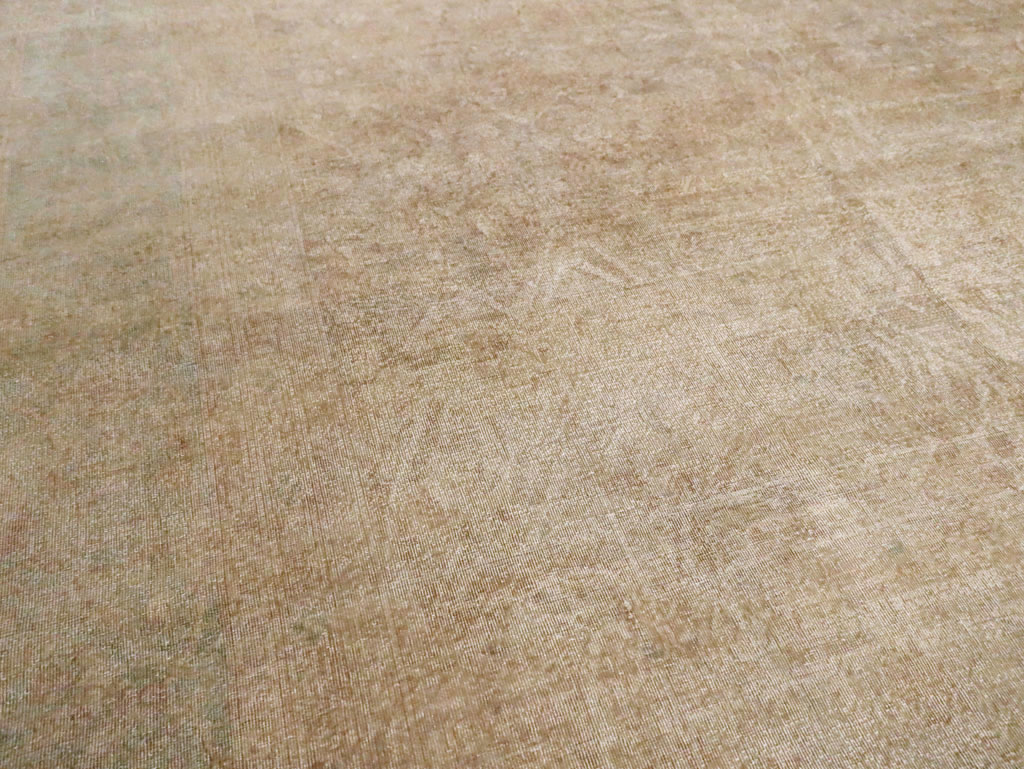 Antique Indian Lahore Carpet, No.22526 - Staging